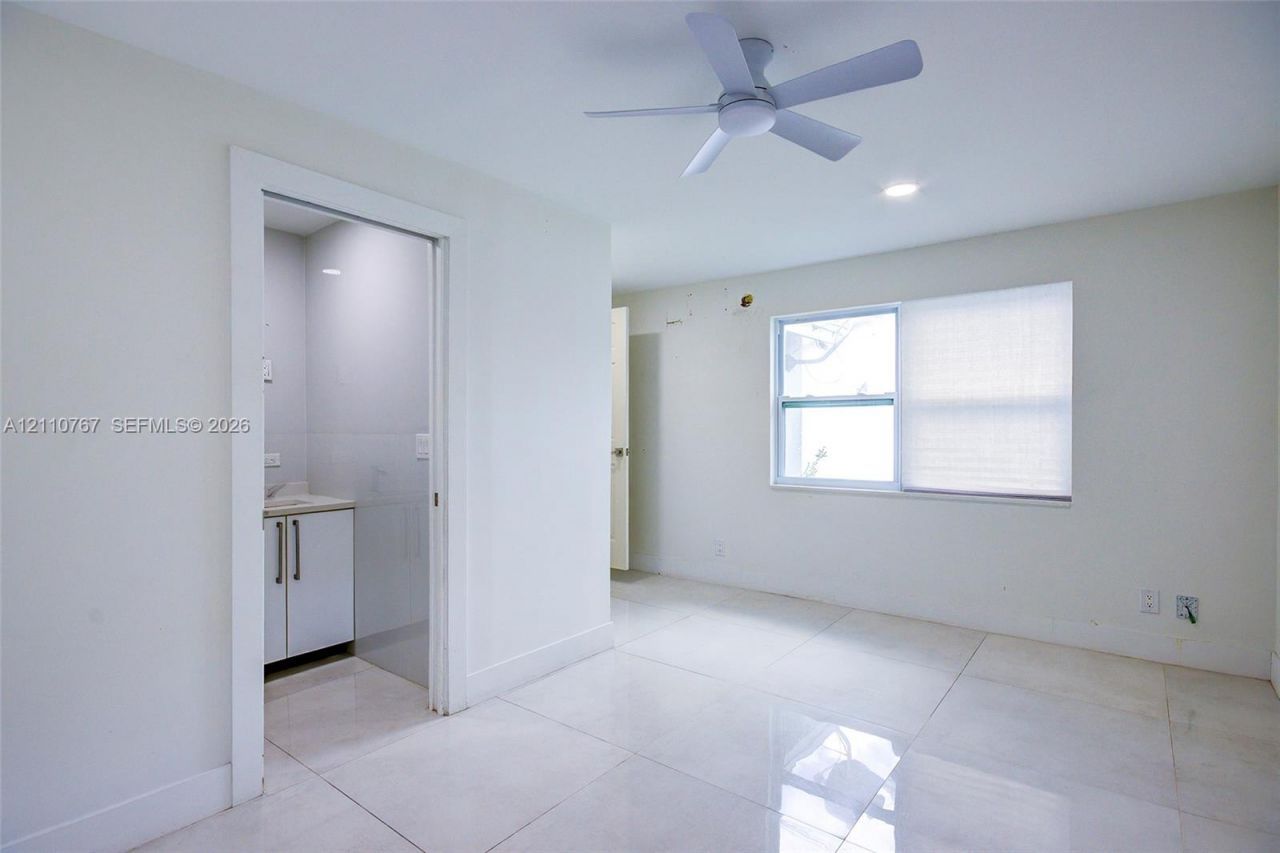 5305 Cleveland Rd , Delray Beach, FL 33484 Photo