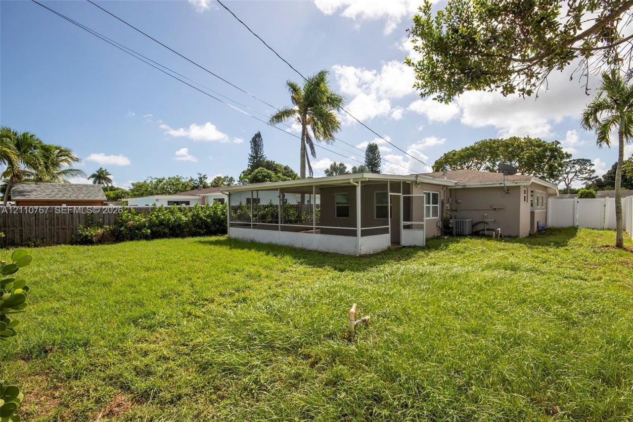 5305 Cleveland Rd , Delray Beach, FL 33484 Photo