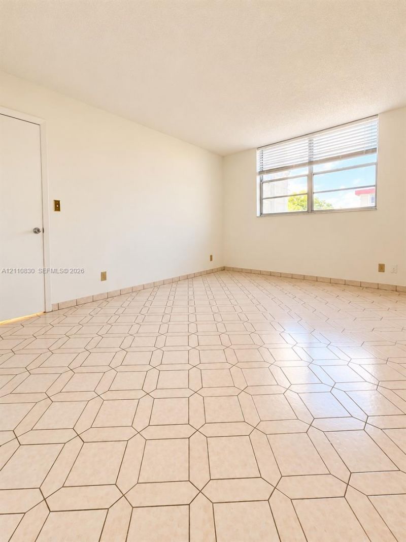 3001 NW 48th Ave , Unit 339, Lauderdale Lakes, FL 33313 Photo