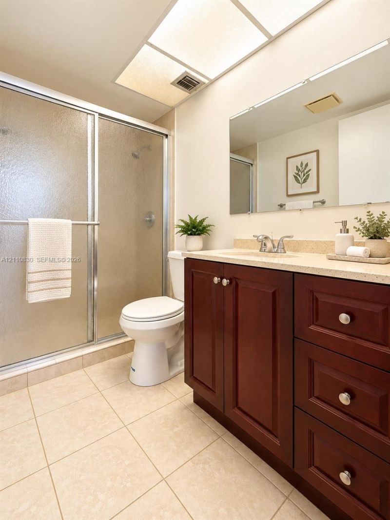 3001 NW 48th Ave , Unit 339, Lauderdale Lakes, FL 33313 Photo