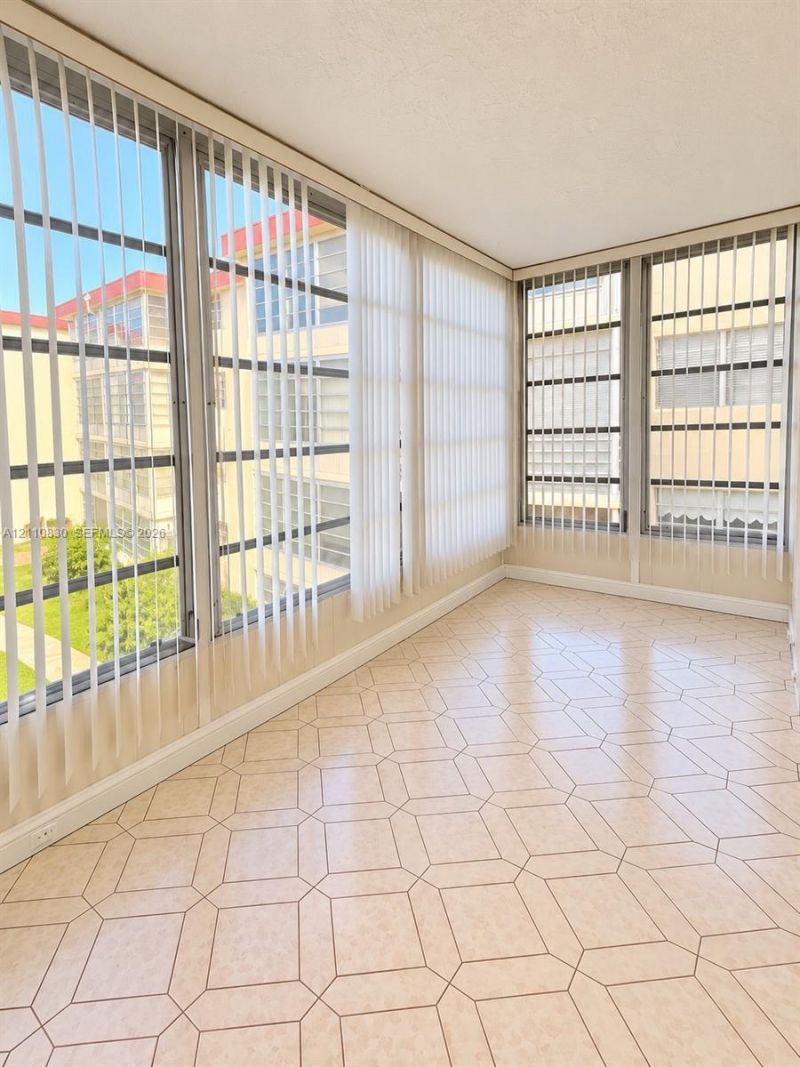 3001 NW 48th Ave , Unit 339, Lauderdale Lakes, FL 33313 Photo