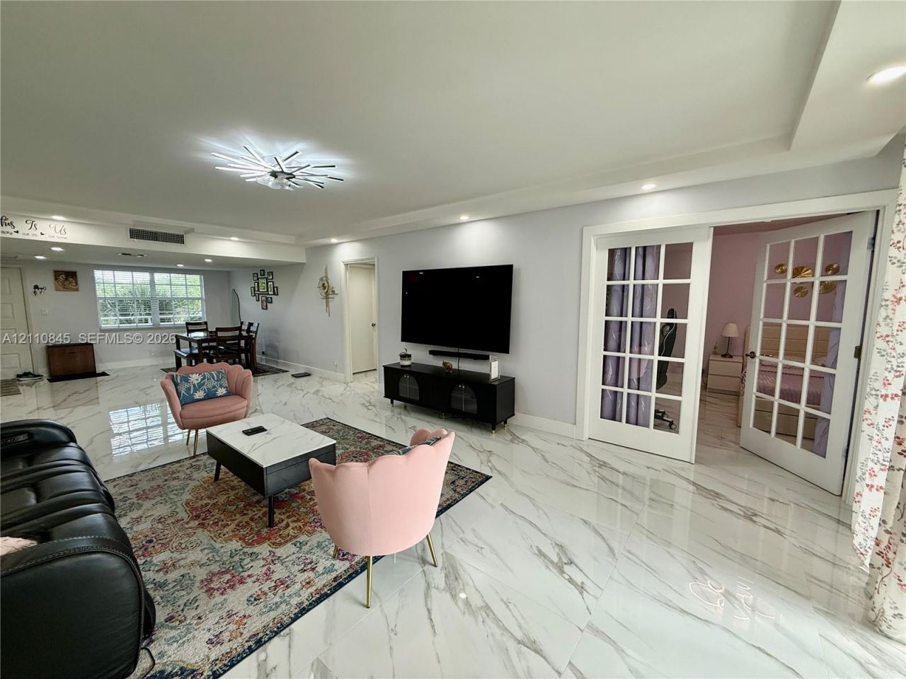 565 Oaks Ln, Unit 410, Pompano Beach, FL 33069 Photo