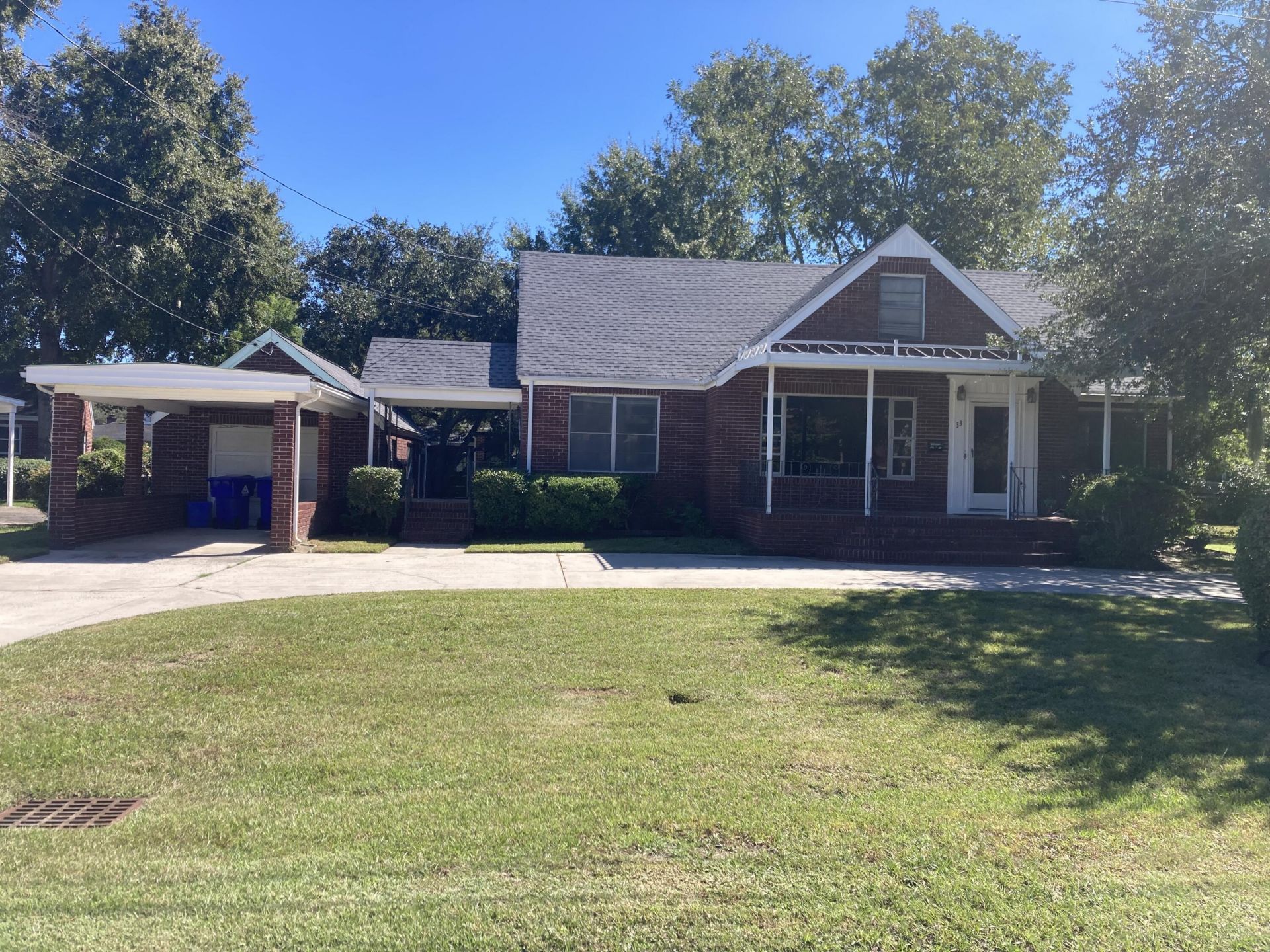 33 Chadwick Drive Photo 2
