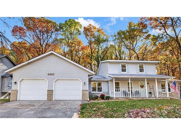 3657 Oak Hill Place, Eau Claire, WI 54703