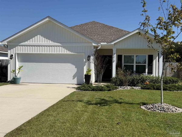 6618 Sun Tree Cir, Pensacola, FL 32526