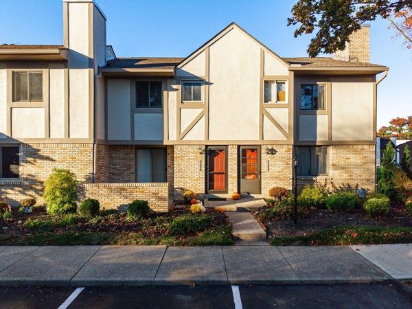 1950 Rockdale Drive, Unit 59, Columbus, OH 43229