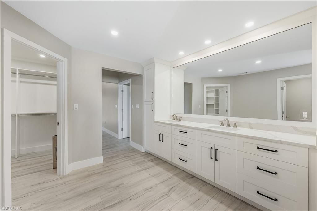 16580 Timberlakes Dr, Unit 1, Fort Myers, FL 33908 Photo