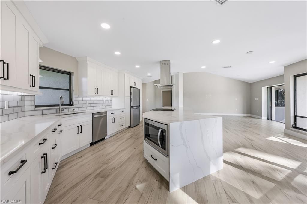16580 Timberlakes Dr, Unit 1, Fort Myers, FL 33908 Photo
