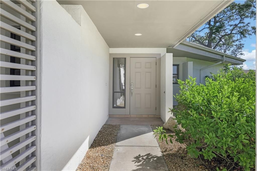16580 Timberlakes Dr, Unit 1, Fort Myers, FL 33908 Photo