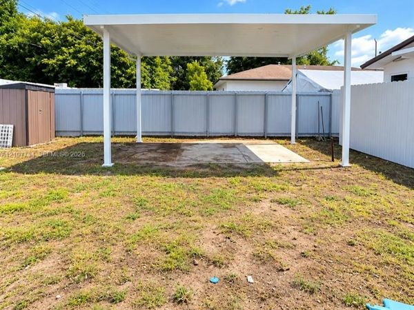 3080 NW 48th Ter , Miami, FL 33142