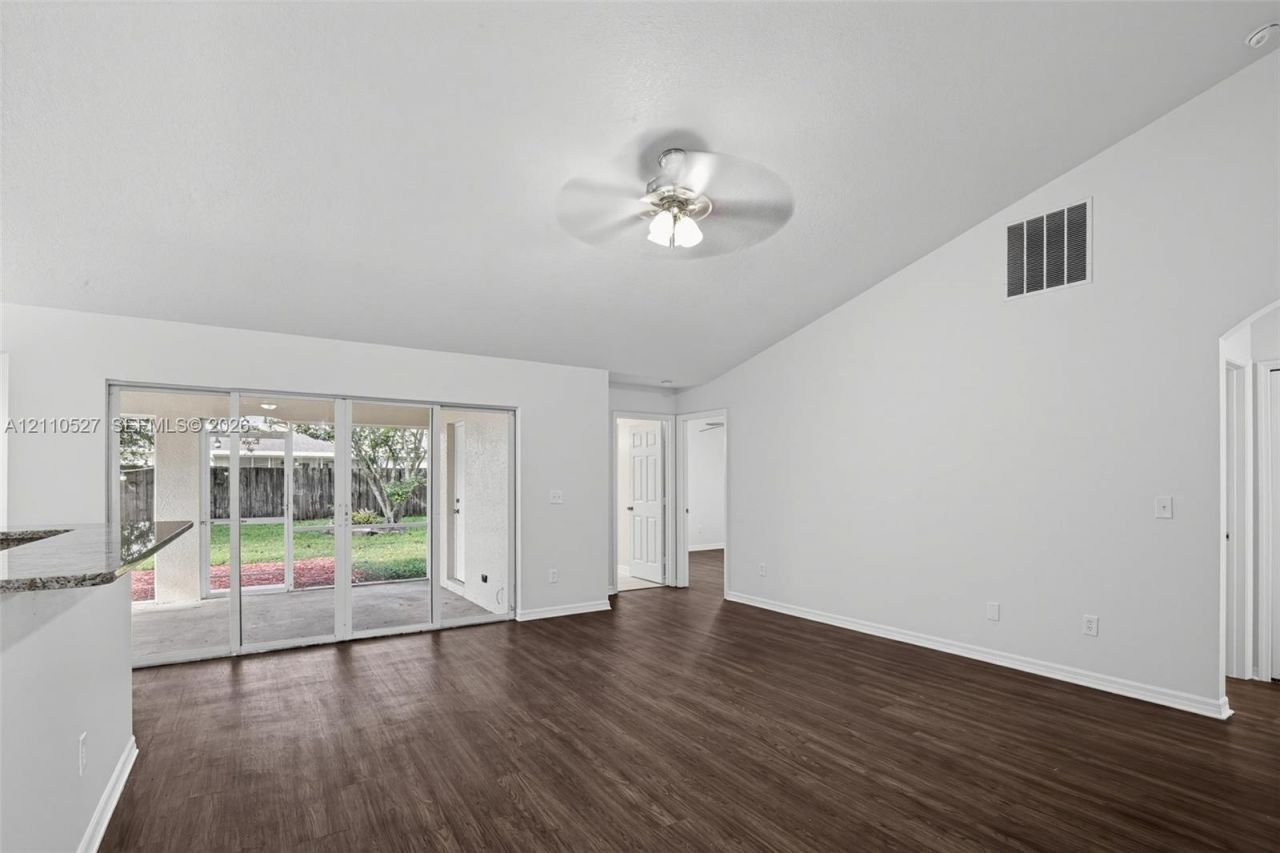 5509 NW Commodore Ter , Port Saint Lucie, FL 34983 Photo