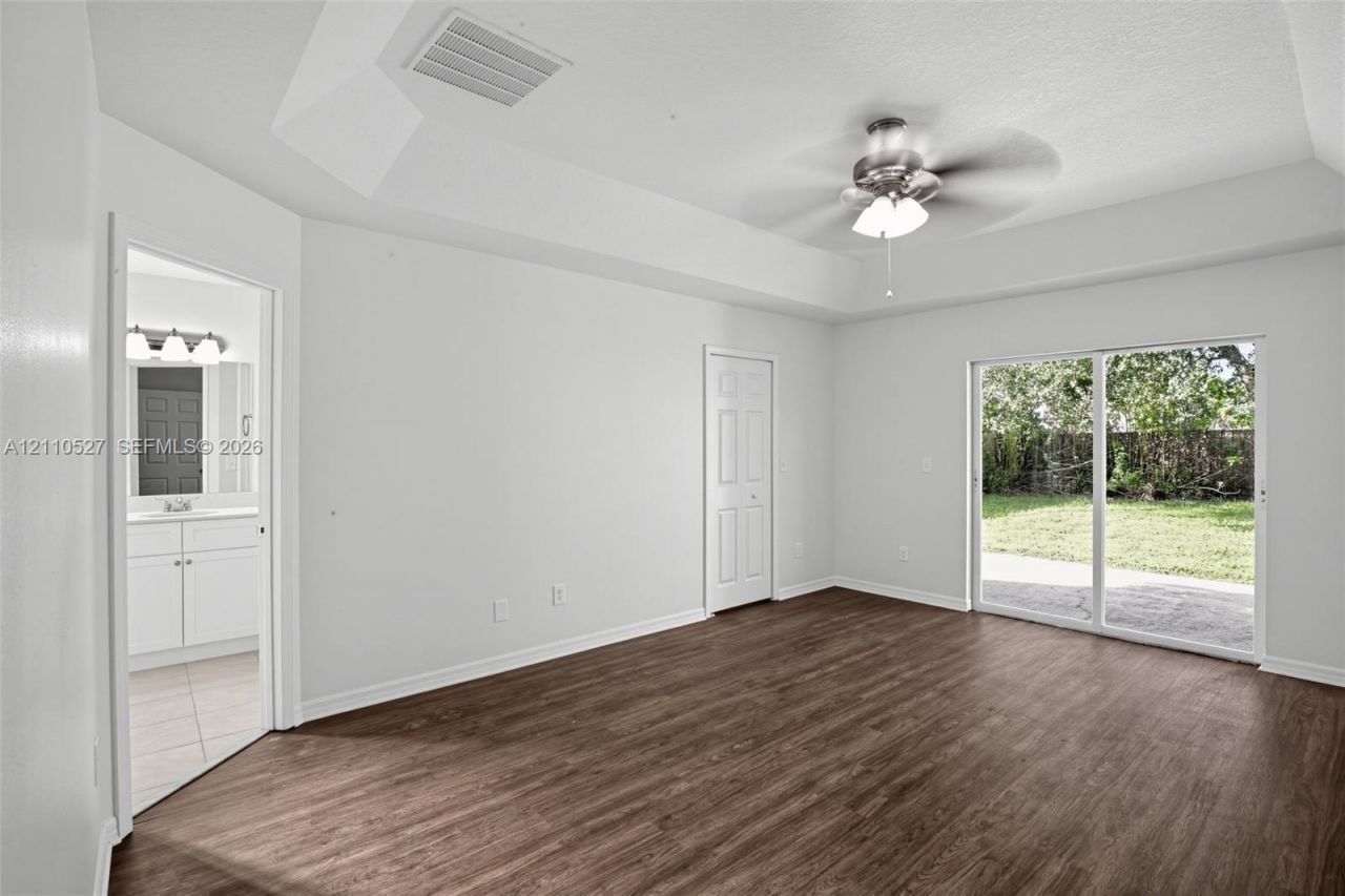5509 NW Commodore Ter , Port Saint Lucie, FL 34983 Photo