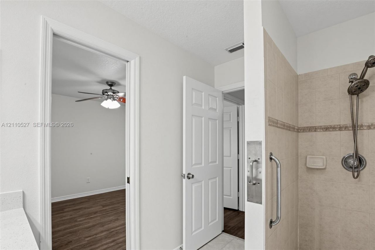 5509 NW Commodore Ter , Port Saint Lucie, FL 34983 Photo