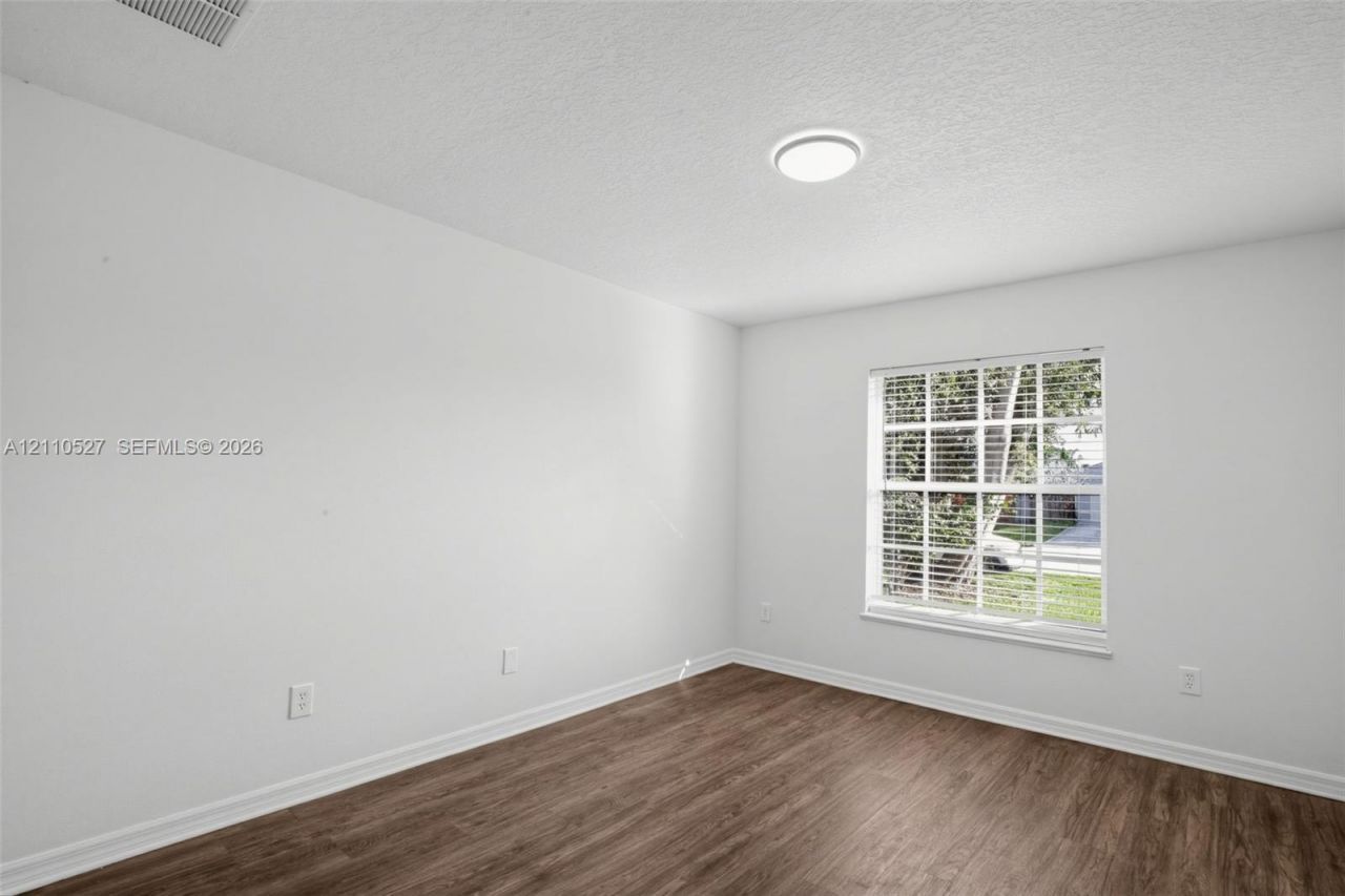 5509 NW Commodore Ter , Port Saint Lucie, FL 34983 Photo