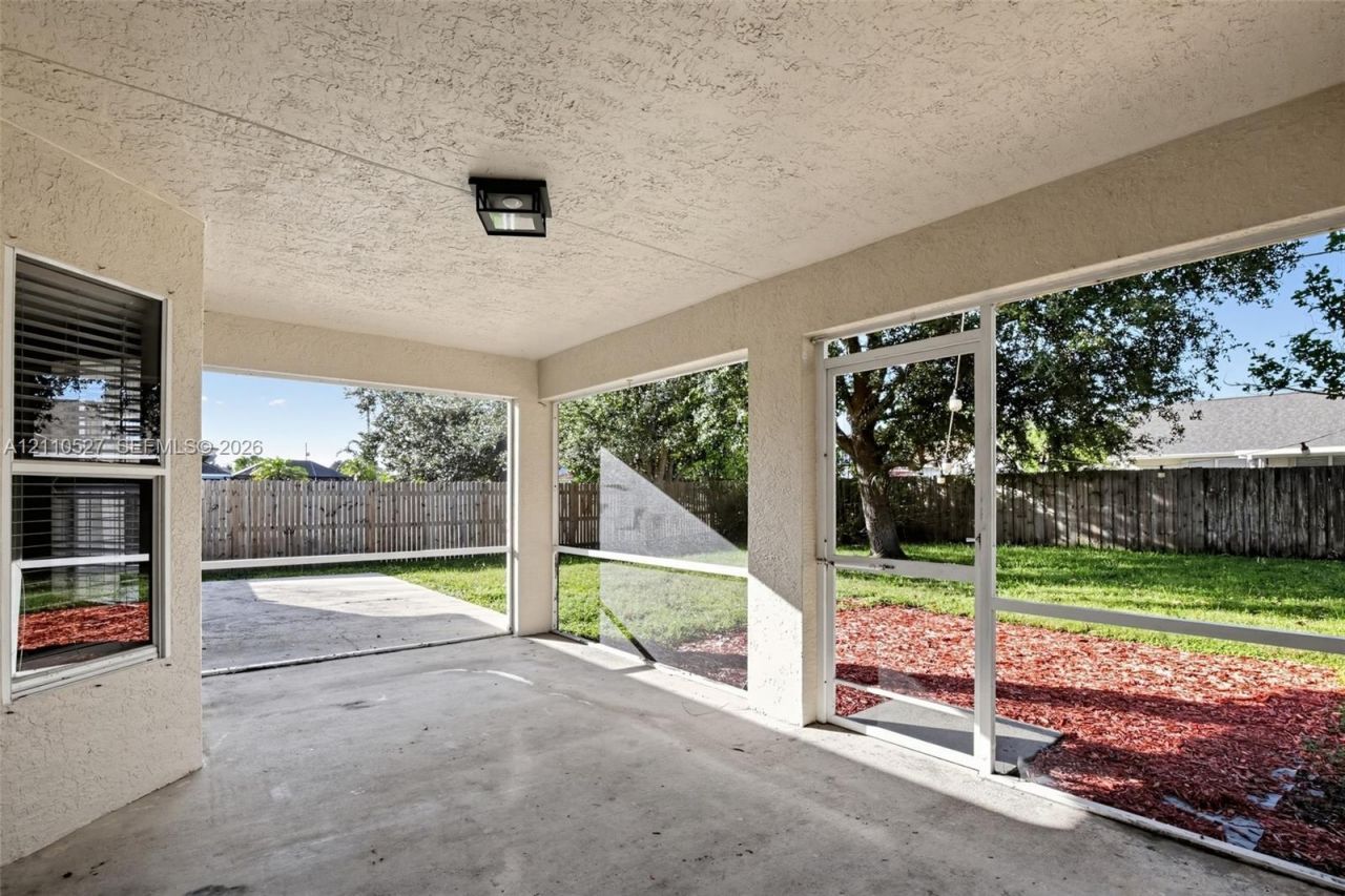 5509 NW Commodore Ter , Port Saint Lucie, FL 34983 Photo