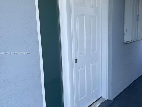 9371 Fontainebleau Blvd , Unit I224, Miami, FL 33172