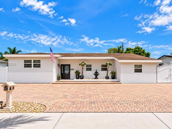 1720 SW 84th Ave , Miami, FL 33155
