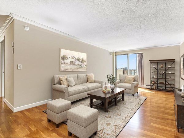 2800 W 44th Street, Unit 603, Minneapolis, MN 55410