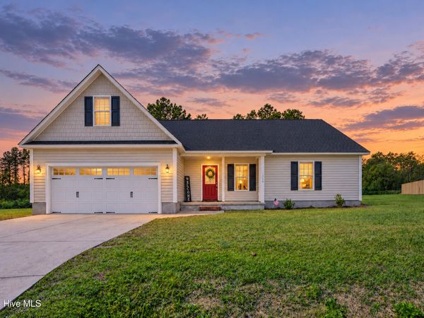 316 Starky Drive , Richlands, NC 28574