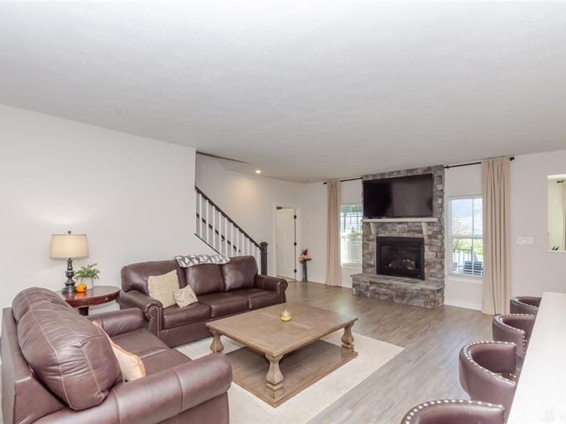 863 Cedar Grove Drive, Tipp City, OH 45371 Photo 13