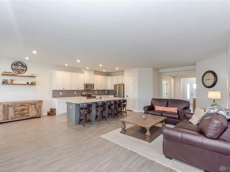 863 Cedar Grove Drive, Tipp City, OH 45371 Photo 15
