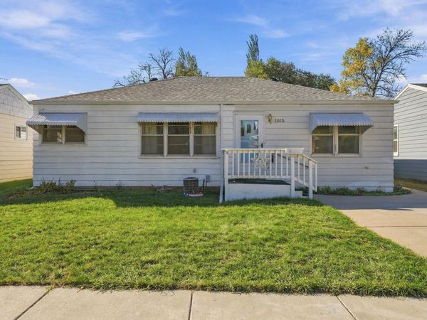 1815 EVERGREEN DR, Rapid City, SD 57702