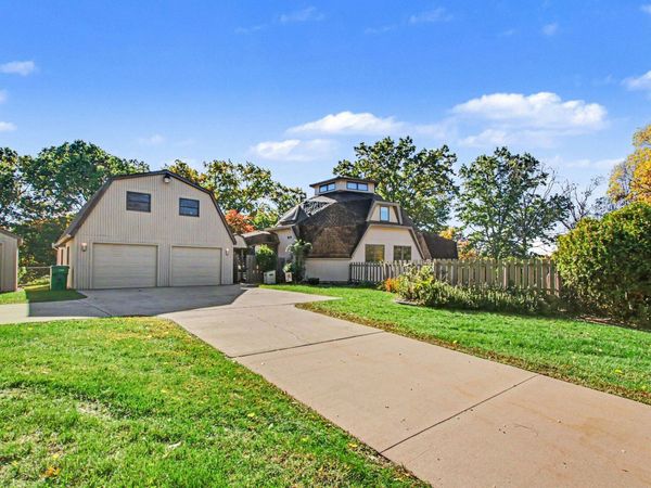 8260 E Dr N, Battle Creek, MI 49014