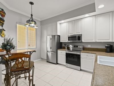 4 Harbour Isle Drive E, Unit 106, Fort Pierce, FL 34949 Photo