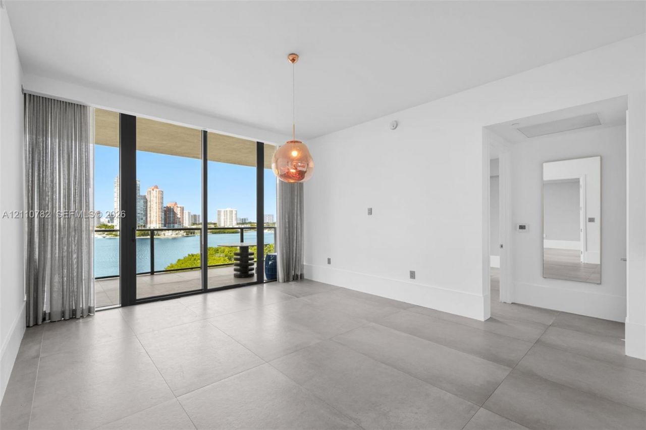 5000 Island Estates Dr , Unit 702, Aventura, FL 33160 Photo