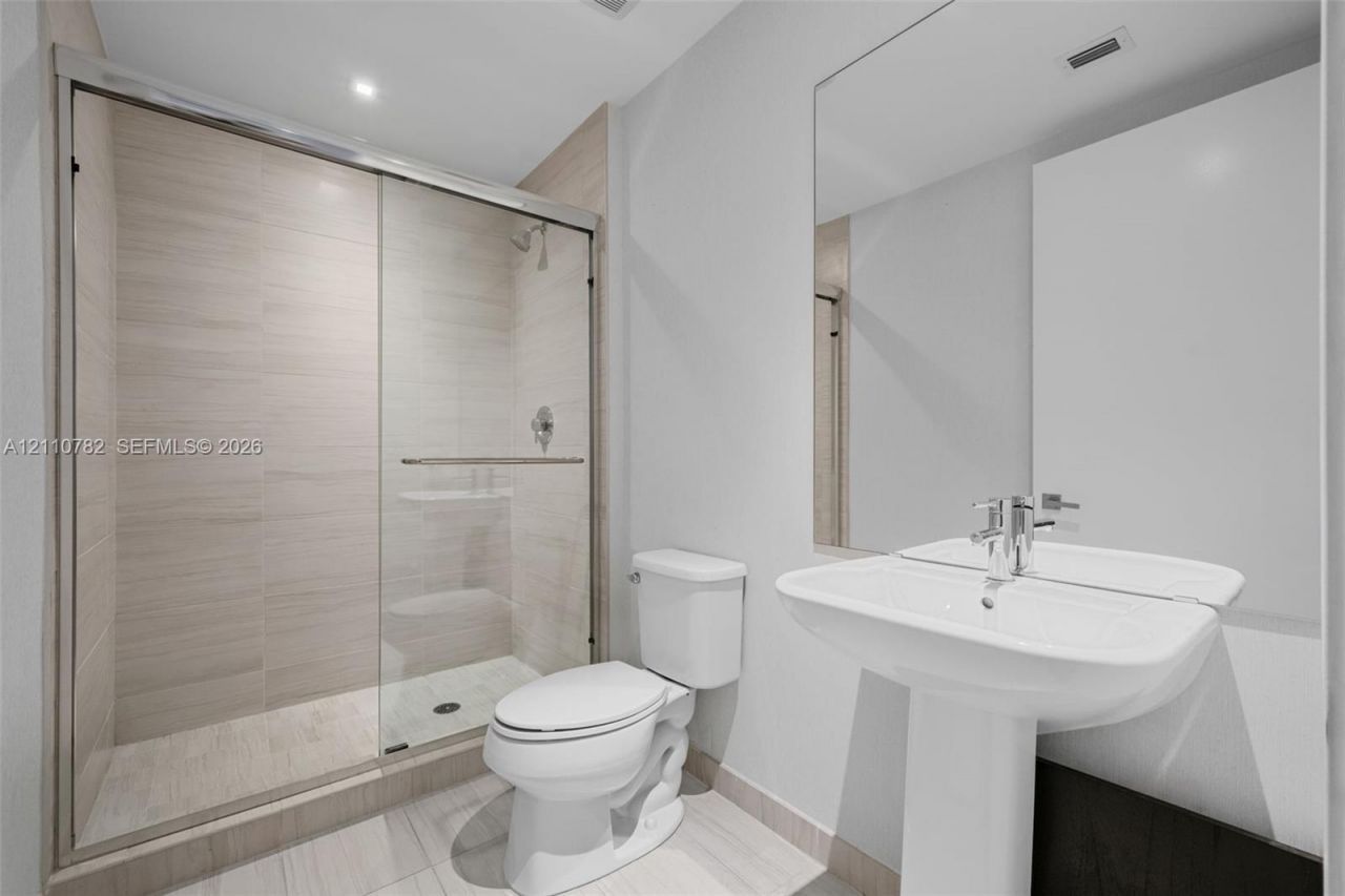 5000 Island Estates Dr , Unit 702, Aventura, FL 33160 Photo
