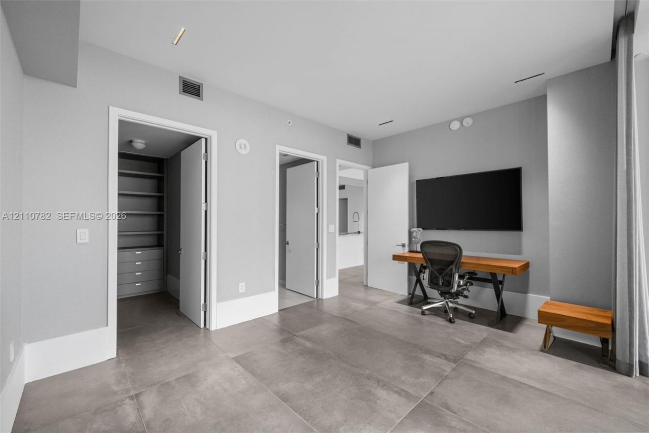 5000 Island Estates Dr , Unit 702, Aventura, FL 33160 Photo