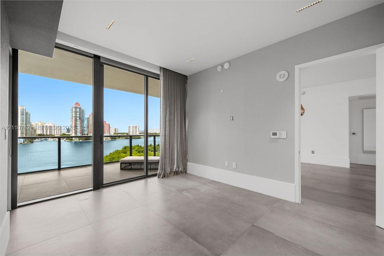 5000 Island Estates Dr , Unit 702, Aventura, FL 33160 Photo