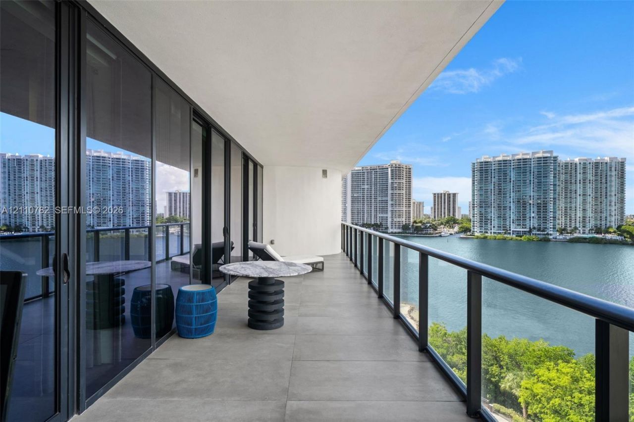5000 Island Estates Dr , Unit 702, Aventura, FL 33160 Photo