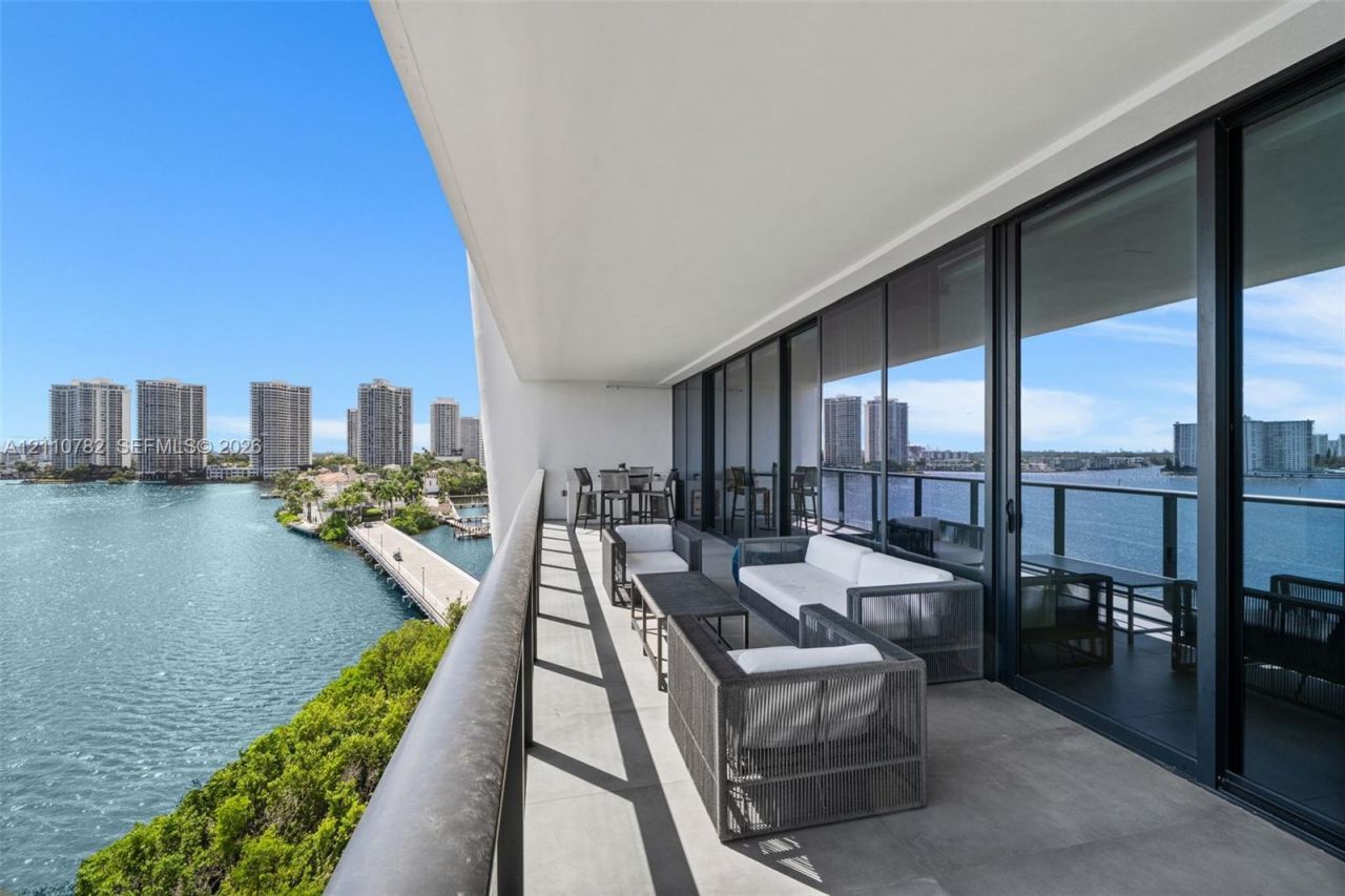 5000 Island Estates Dr , Unit 702, Aventura, FL 33160 Photo