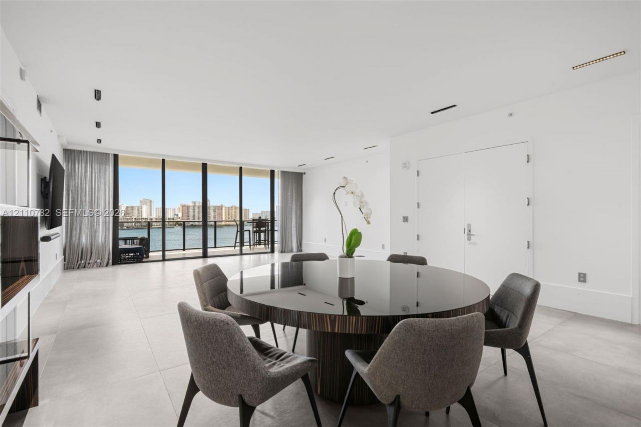5000 Island Estates Dr , Unit 702, Aventura, FL 33160 Photo