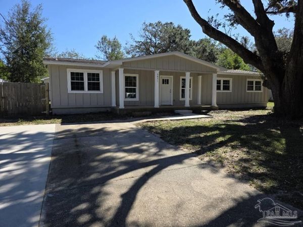3451 Wellington Rd, Pensacola, FL 32504