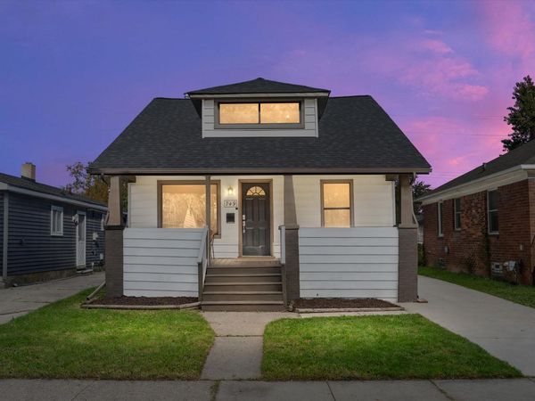749 Camden Street, Ferndale, MI 48220