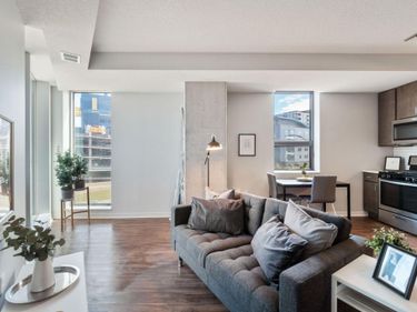 811 Washington Avenue S, Unit 1503, Minneapolis, MN 55415