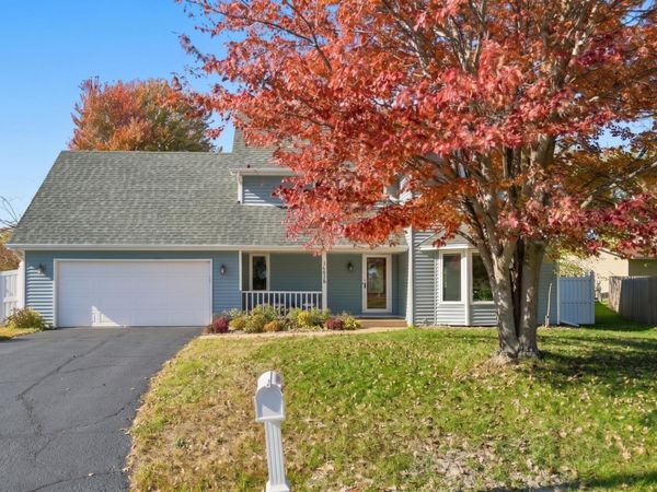10626 Daisy Circle , Bloomington, MN 55438