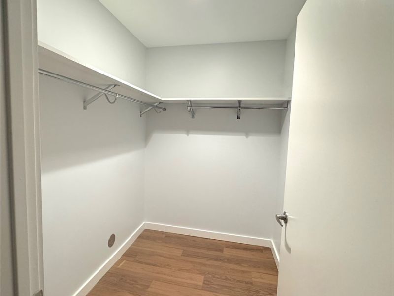 1587 E 31st Street , Unit 124, Cleveland, OH 44114 Photo 8