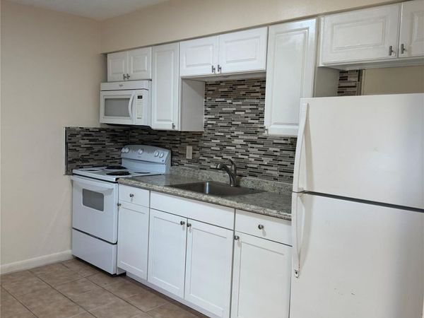 3908 NW 30TH Terrace, Unit #3, Lauderdale Lakes, FL 33309