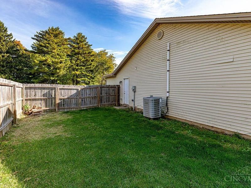 271 Lakengren Drive, Lakengren, OH 45320 Photo 24