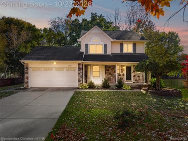 2885 Nottingham, Waterford Township, Mi 48329