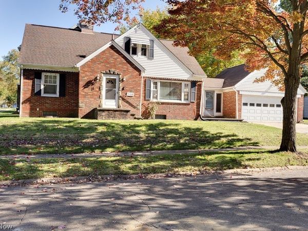 1409 Beardsley Street , Akron, OH 44301