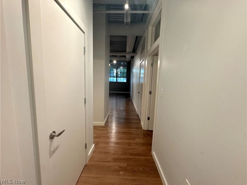 1587 E 31st Street , Unit 121, Cleveland, OH 44114 Photo 9