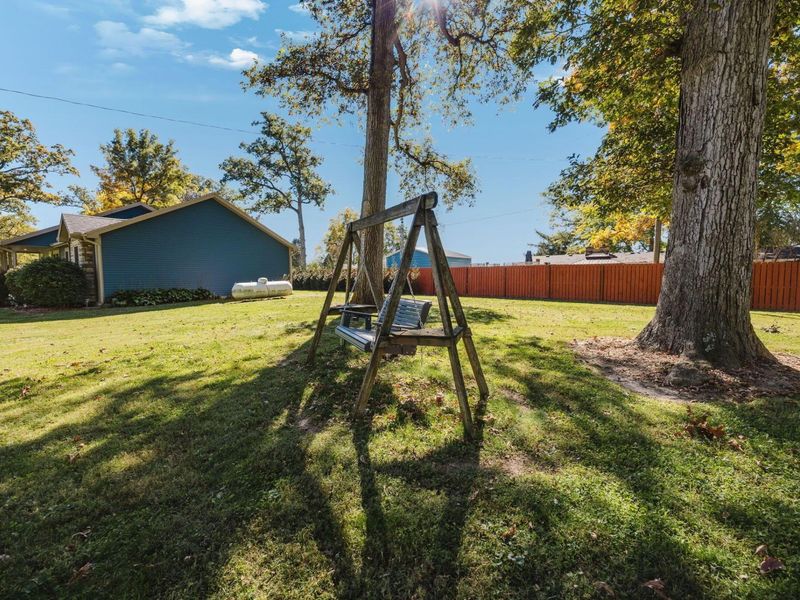 2535 Pullins Woods Drive, Urbana, OH 43078 Photo 13