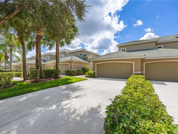3495 Laurel Greens LN S, Unit 201, NAPLES, FL 34119