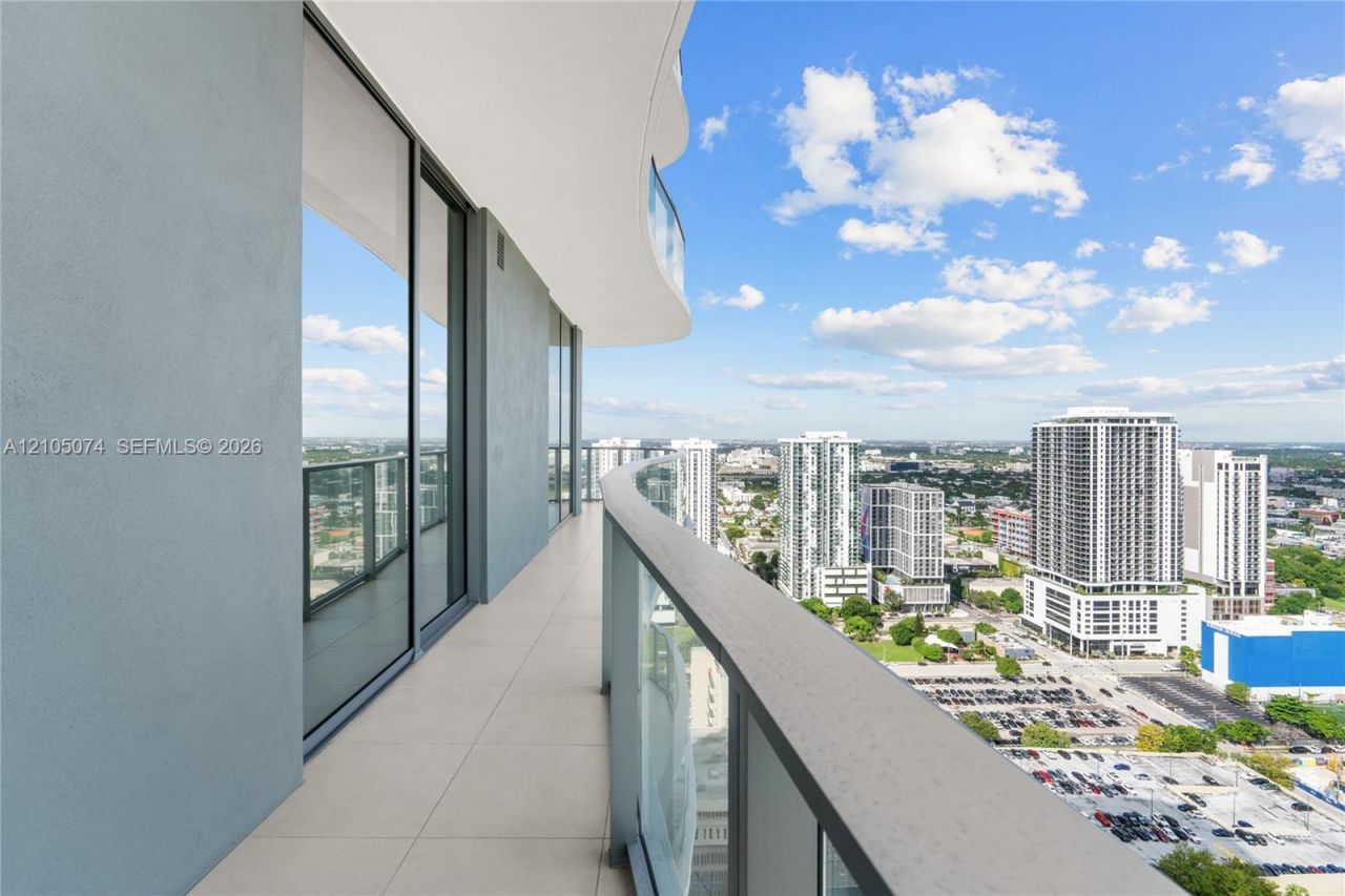 1400 Biscayne Blvd , Unit 3407, Miami, FL 33132 Photo
