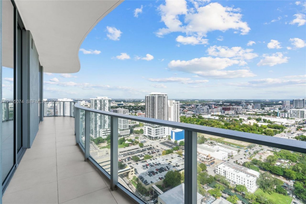 1400 Biscayne Blvd , Unit 3407, Miami, FL 33132 Photo