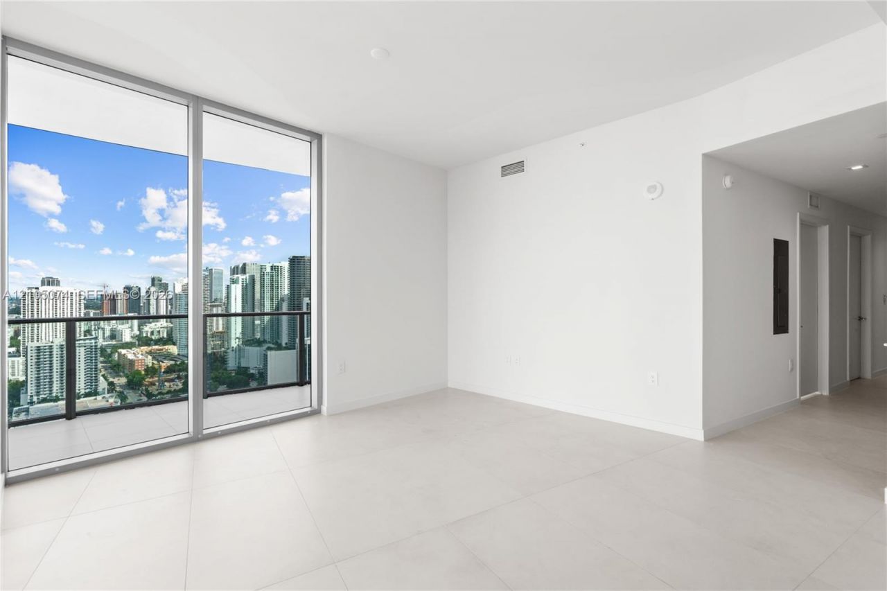 1400 Biscayne Blvd , Unit 3407, Miami, FL 33132 Photo